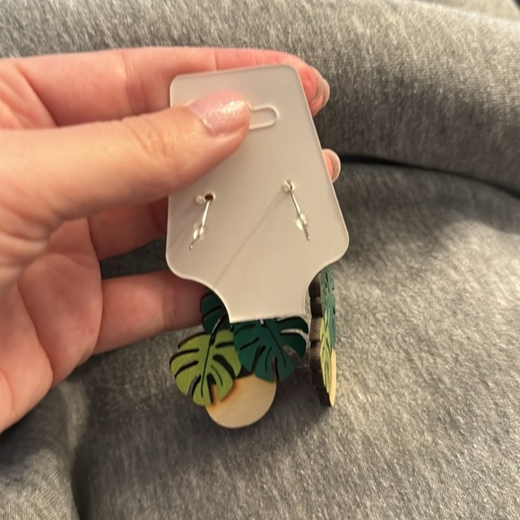 MONSTERA cute earrings kawaii food animal - bundle for discount 🛍️ - Picture 2 of 2